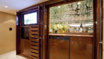 Yacht REFLECTIONS -  Salon Bar